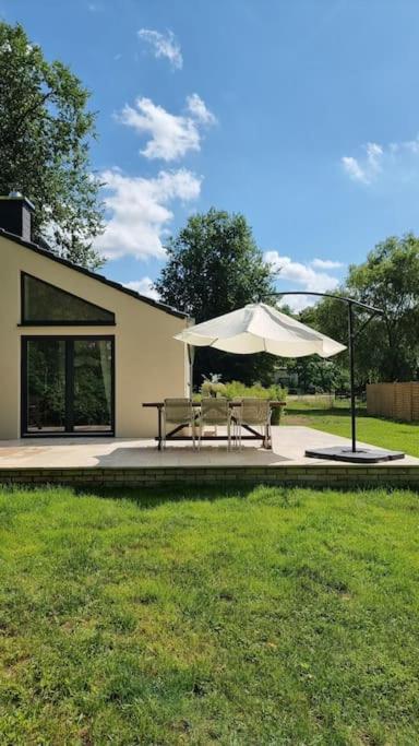 Haus Am Waldrand Und In Seenaehe レーニン エクステリア 写真
