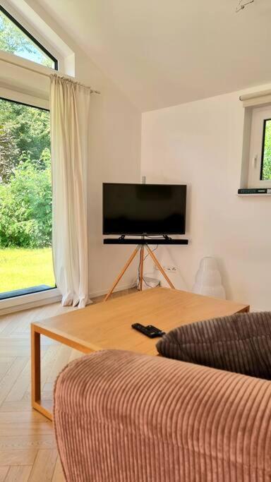 Haus Am Waldrand Und In Seenaehe レーニン エクステリア 写真